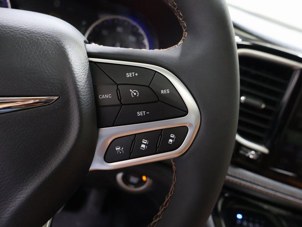 New 2026 Chrysler Pacifica Pinnacle w/ Trailer Tow Group image 29