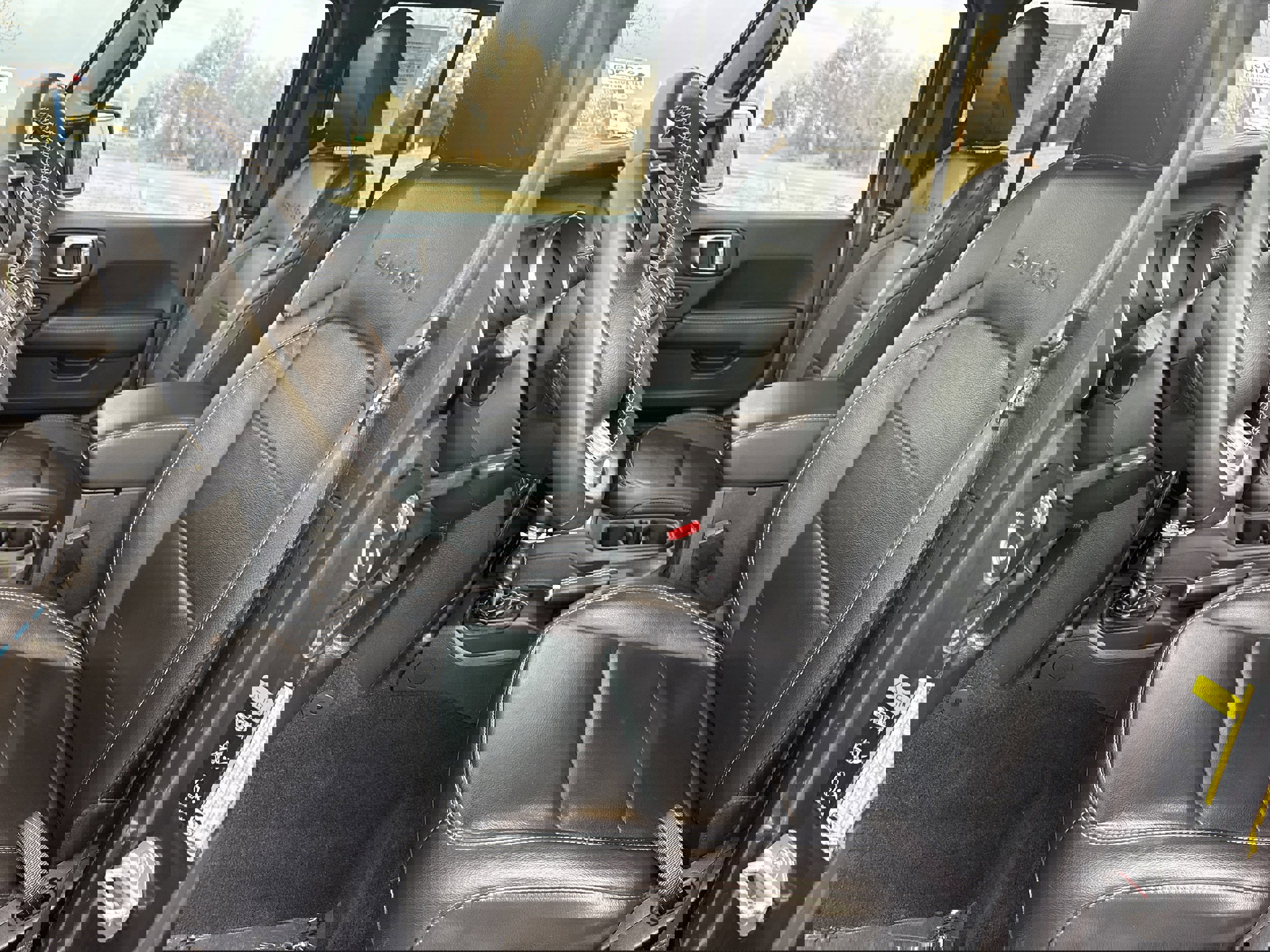 Used 2023 Jeep Wrangler Sahara w/ Cold Weather Group image 4