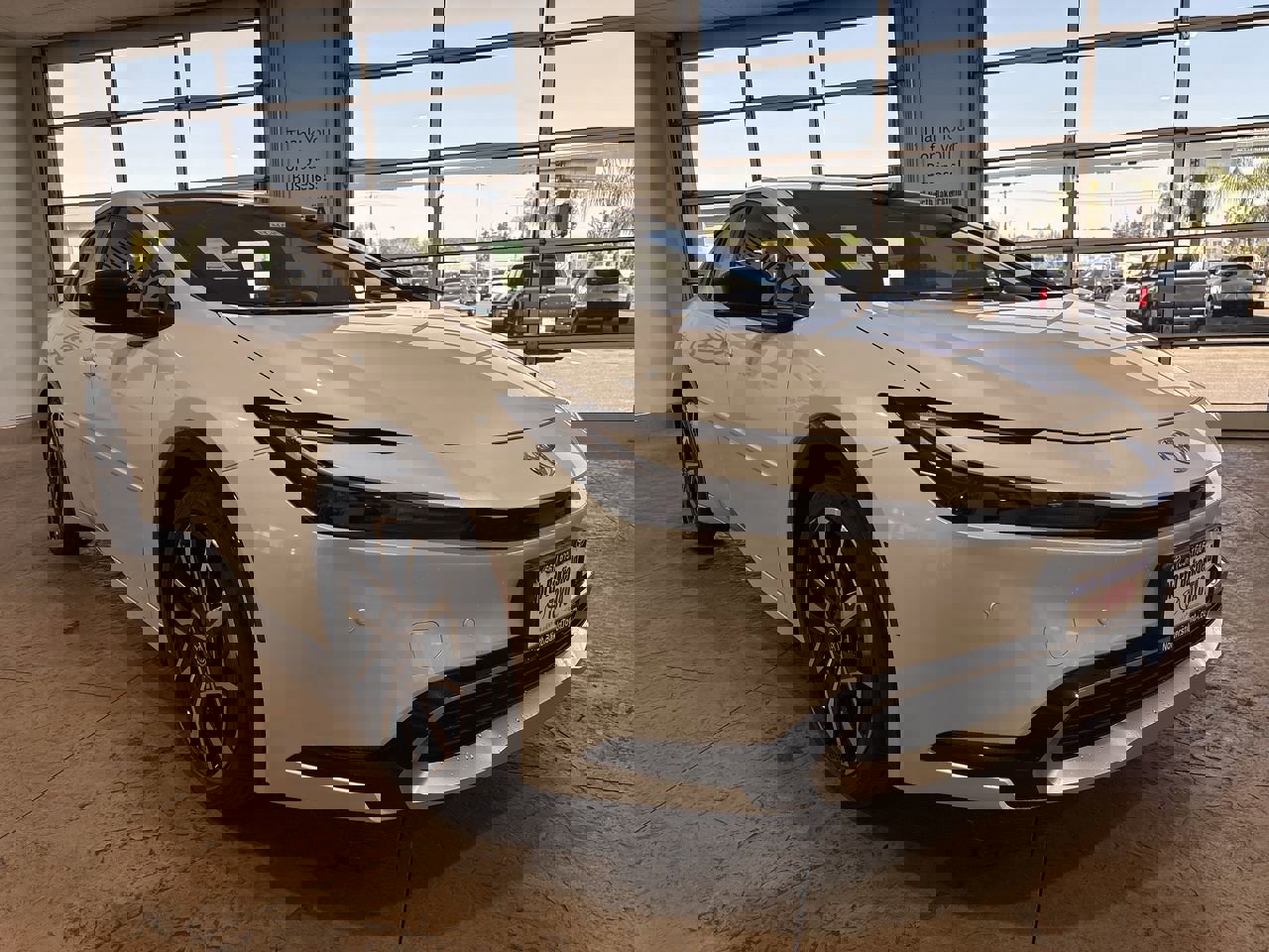 New 2026 Toyota Prius XSE image 4