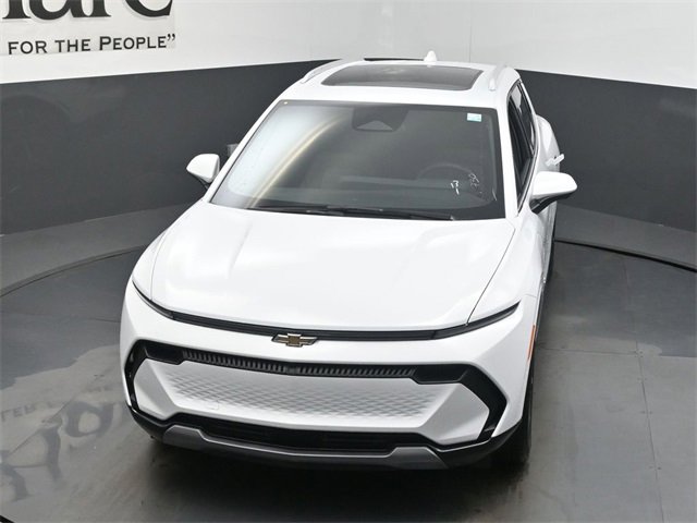 New 2025 Chevrolet Equinox EV LT image 24
