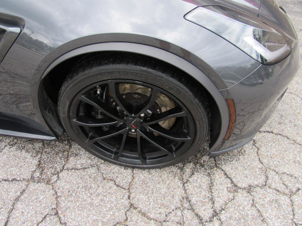 Used 2018 Chevrolet Corvette Grand Sport RWD image 16