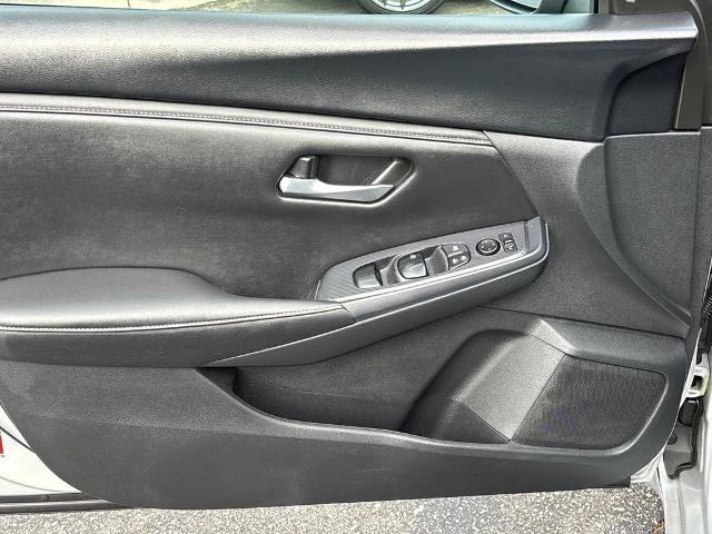 Certified 2023 Nissan Sentra SV w/ All-Weather Package FWD image 15