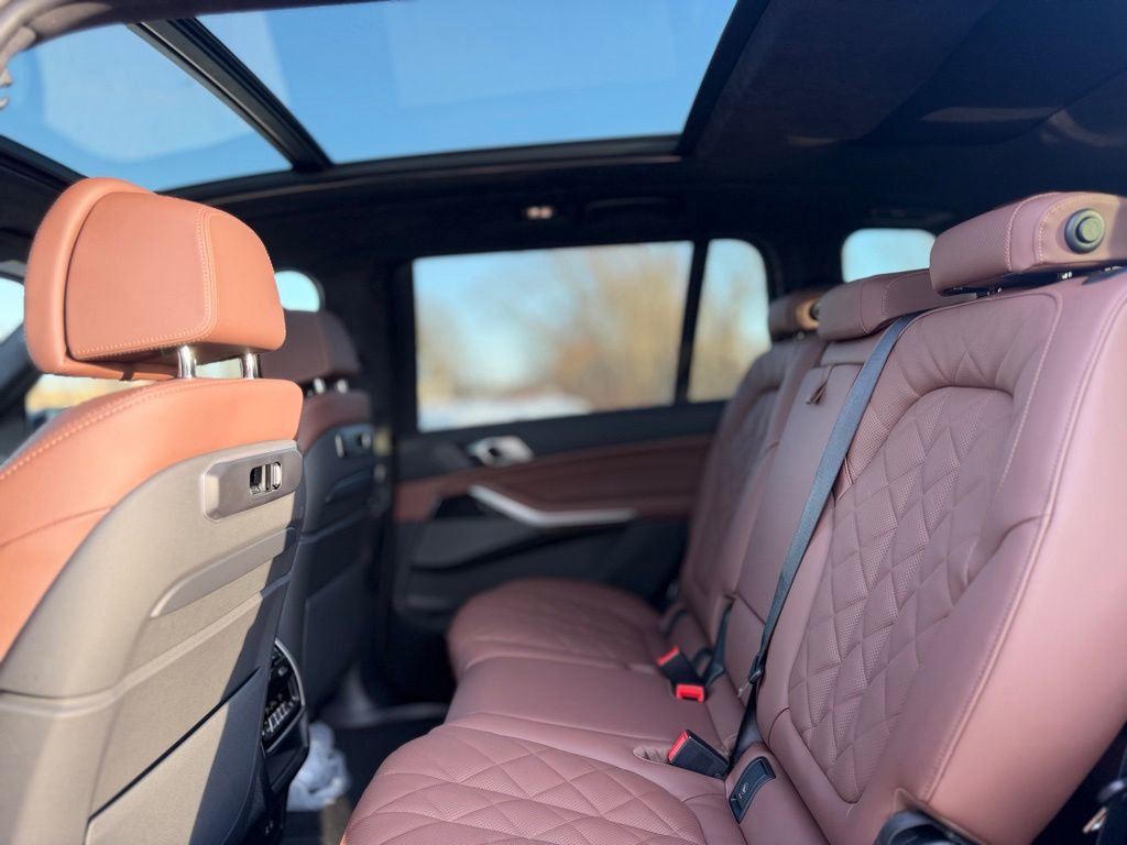 New 2026 BMW X7 xDrive40i image 19