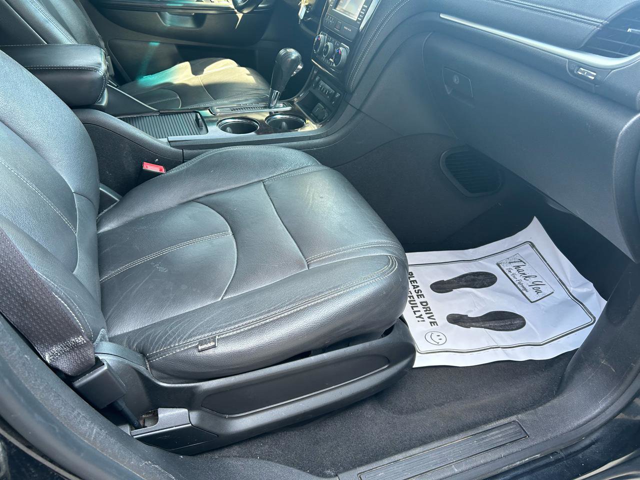 Used 2015 Chevrolet Traverse LT image 12