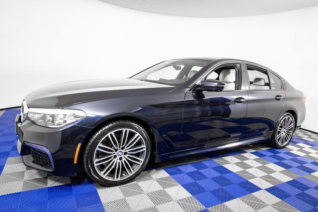 Used 2020 BMW 540i xDrive w/ M Sport Package image 1