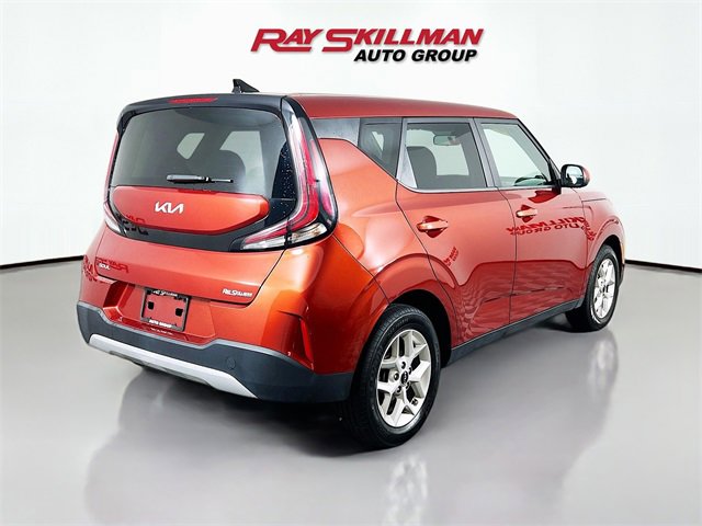 Used 2023 Kia Soul LX w/ LX Technology Package image 7