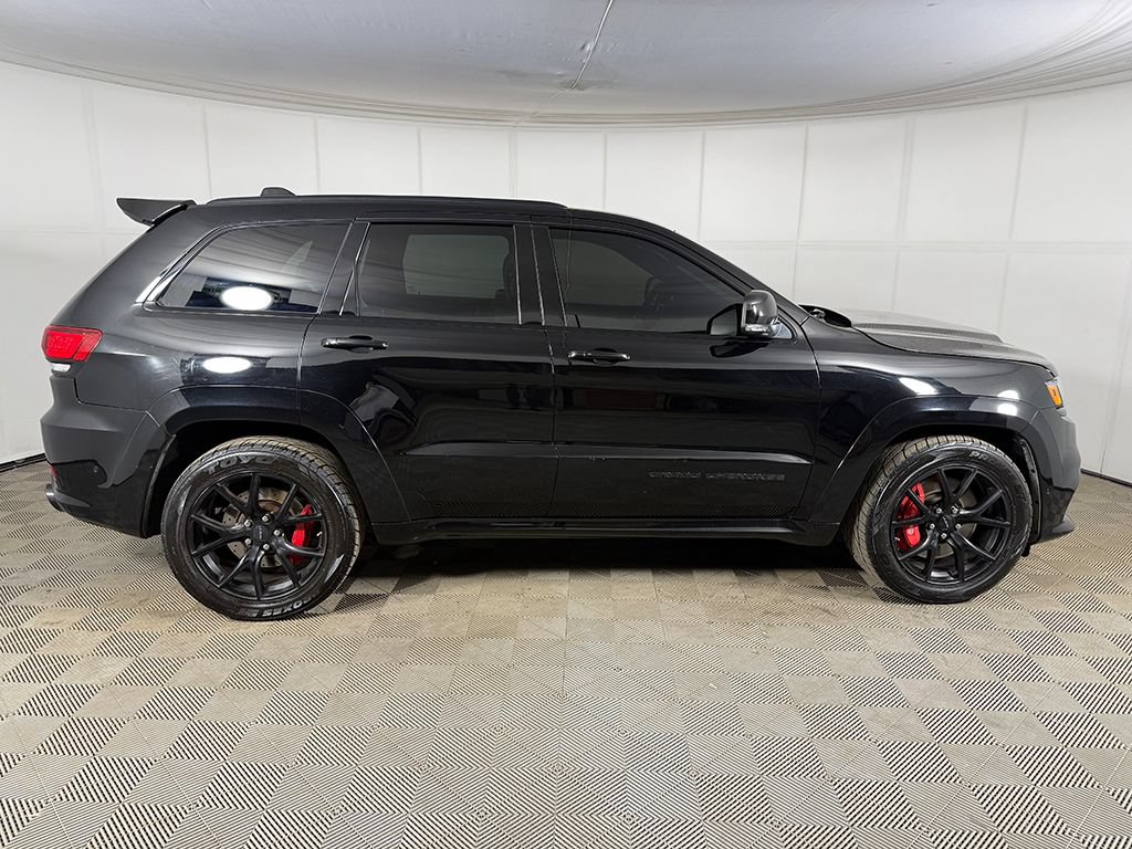 Used 2018 Jeep Grand Cherokee SRT w/ Trailer Tow Group IV AWD/4WD image 18