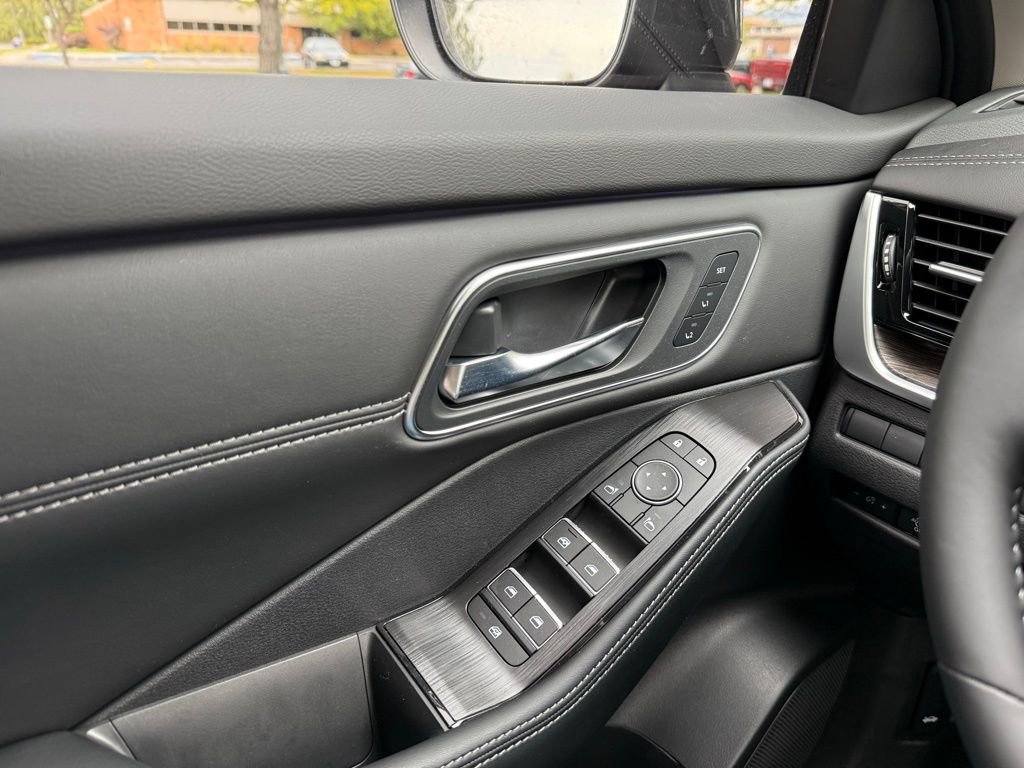 New 2026 Nissan Rogue Platinum w/ Platinum Premium Package image 29