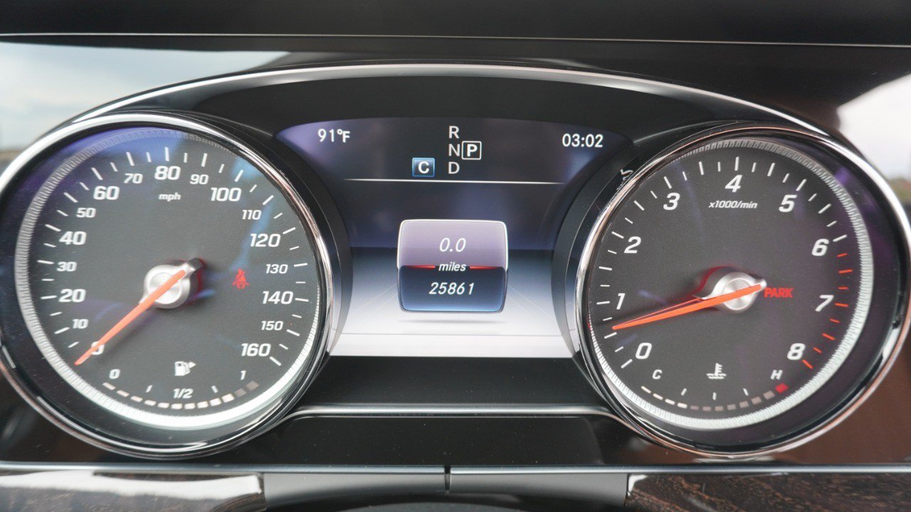 Used 2018 Mercedes-Benz E 400 4MATIC Cabriolet image 15