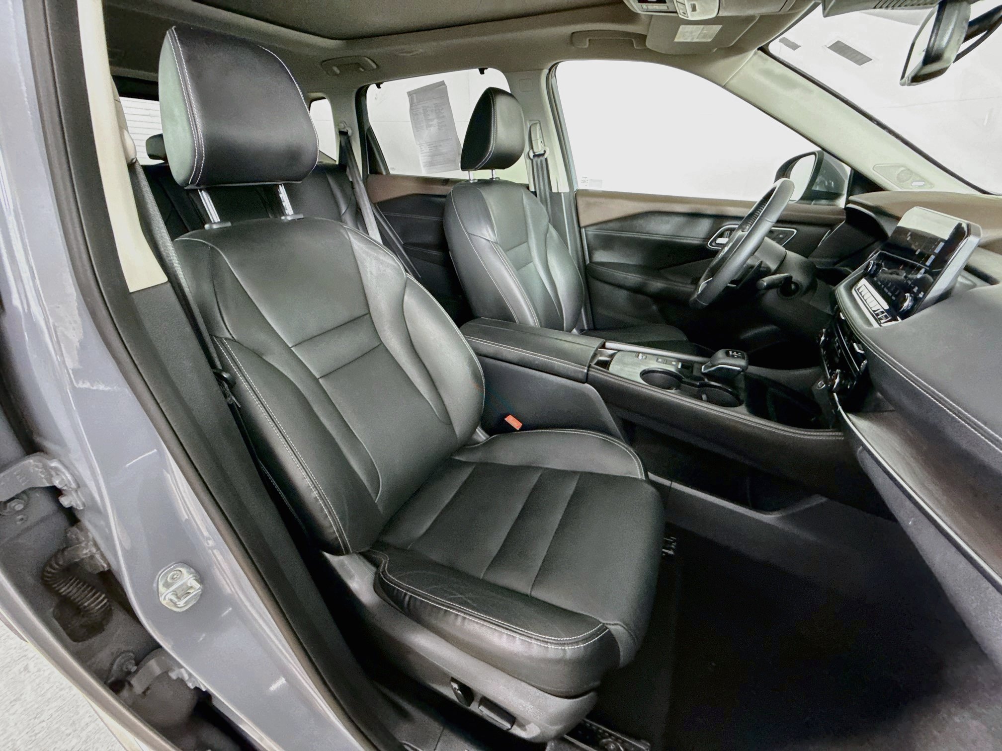 Used 2021 Nissan Rogue SL w/ Premium Package FWD image 37