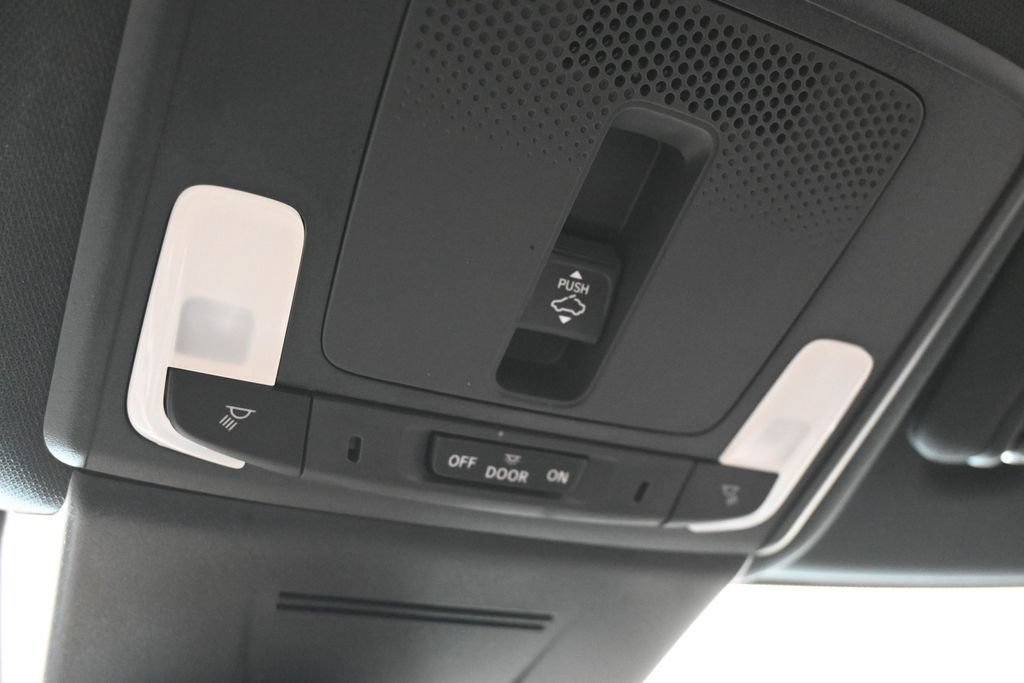 Used 2025 Honda Civic Sport image 28