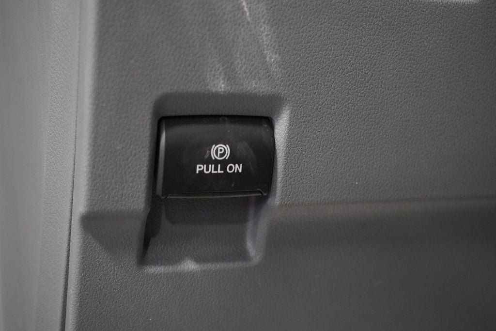 Used 2025 Ford F250 XL AWD/4WD image 15