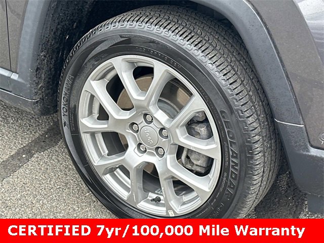 Certified 2023 Jeep Compass Latitude w/ Sun and Sound Group image 7