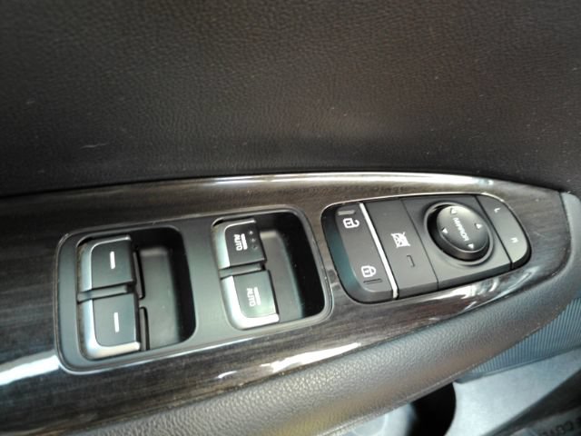 Used 2020 Kia Optima Premium FWD image 37