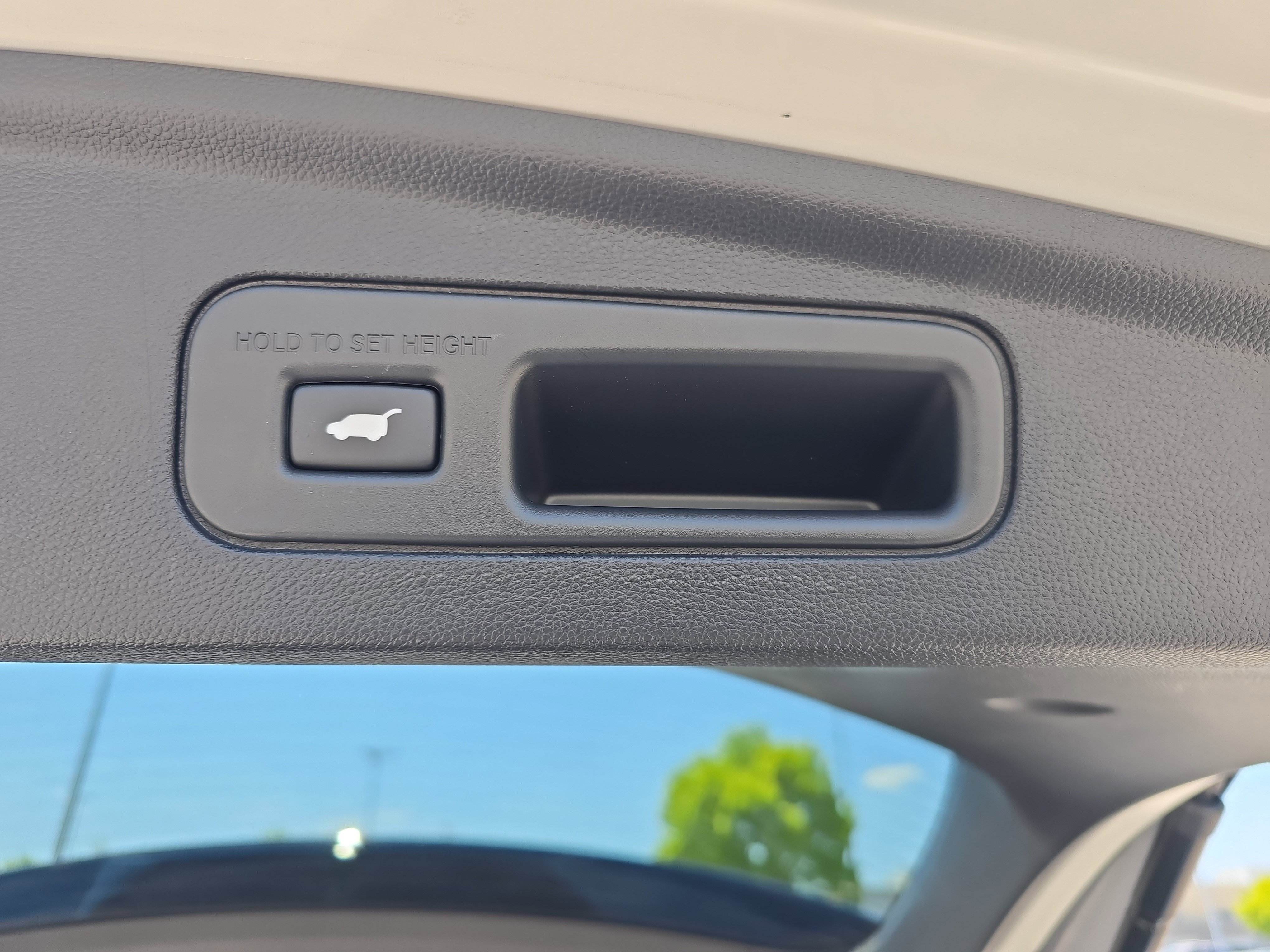 Used 2022 Acura MDX FWD image 12