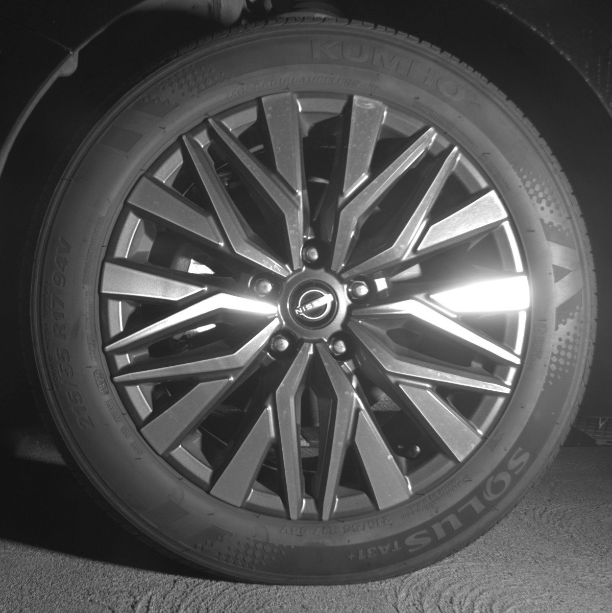 Used 2025 Nissan Altima 2.5 SV image 12