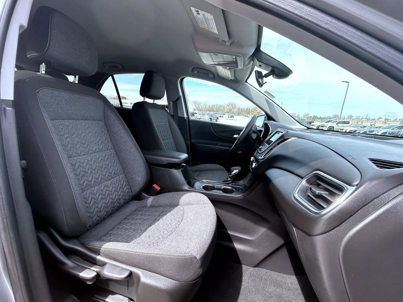 Certified 2023 Chevrolet Equinox LT AWD/4WD image 16