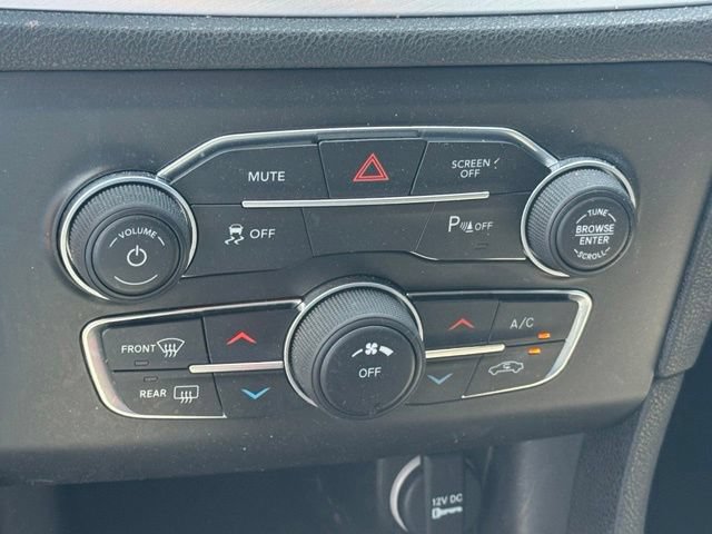 Used 2022 Dodge Charger SXT RWD image 32