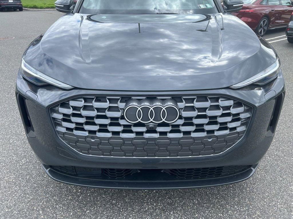Certified 2025 Audi Q5 Premium w/ Premium Plus AWD/4WD image 2