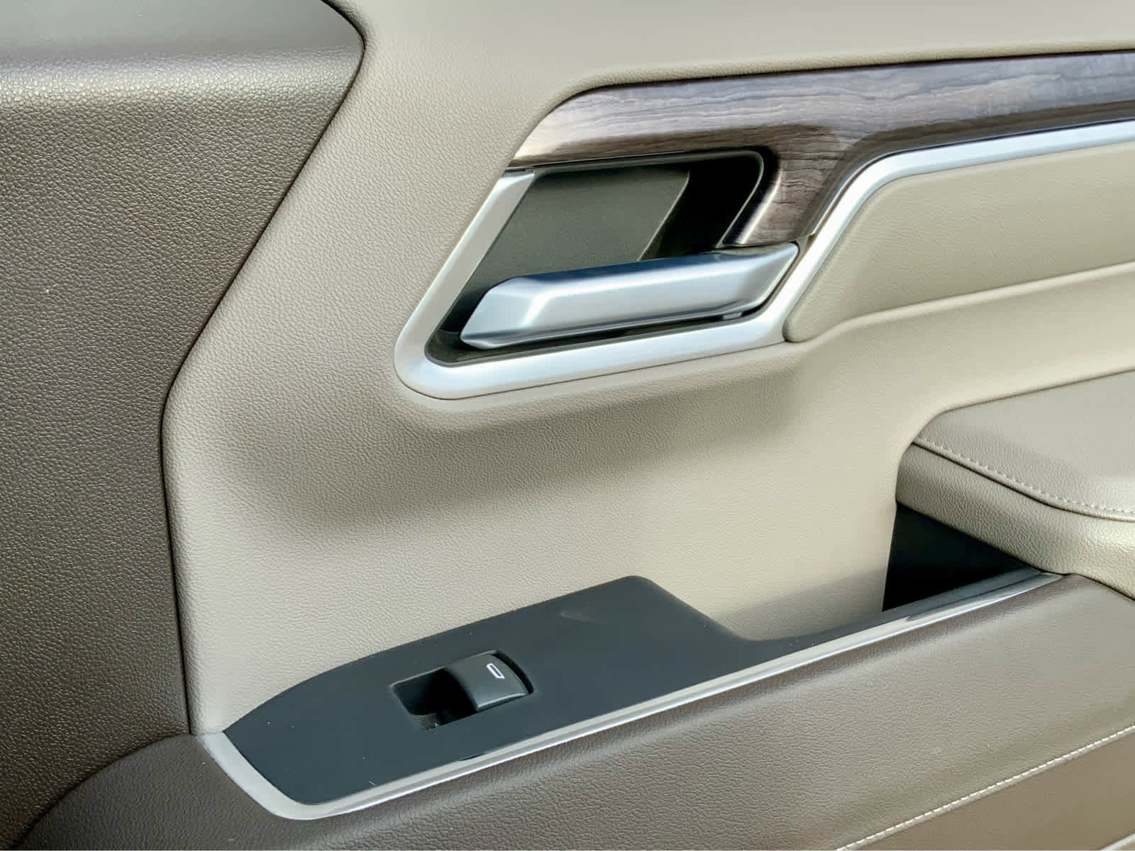 Used 2022 Chevrolet Silverado 1500 LTZ w/ LTZ Convenience Package II image 57