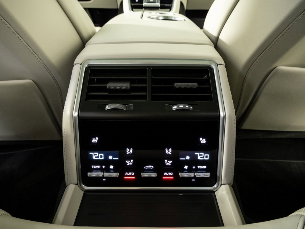 Used 2020 Porsche Panamera 4 image 20