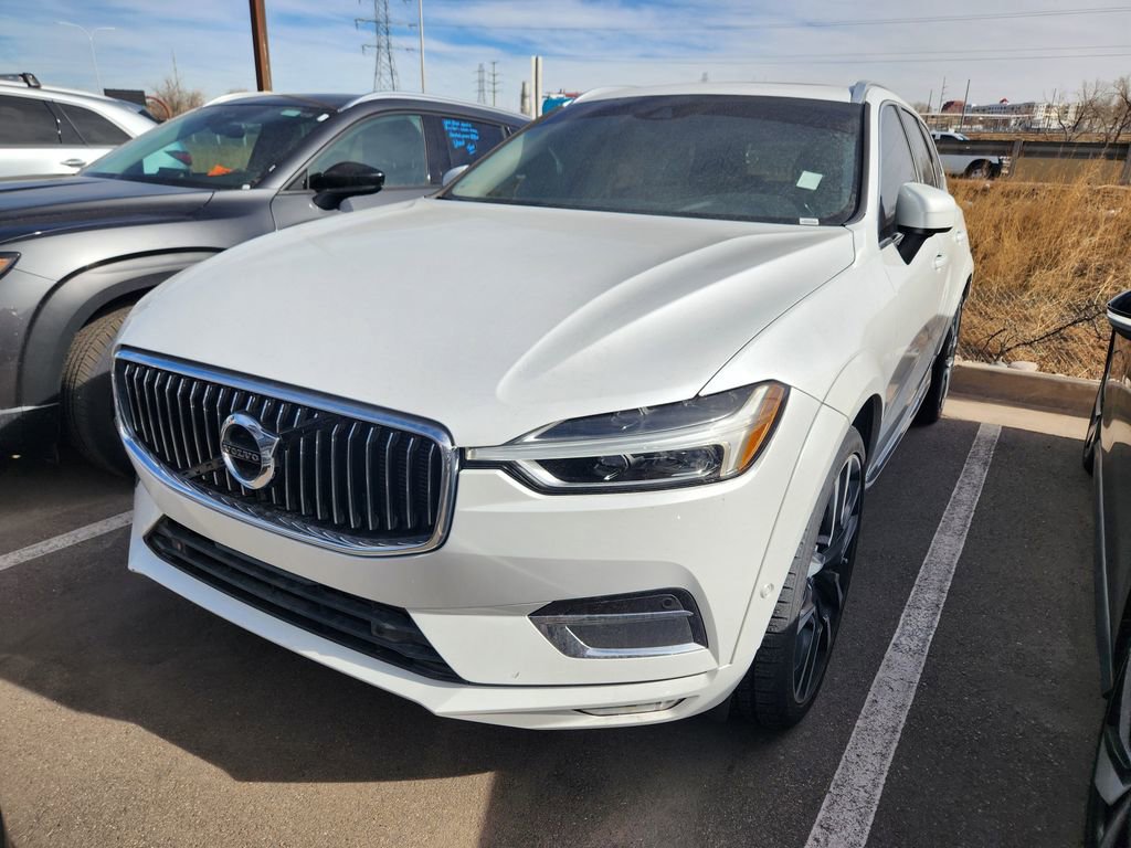 Used 2018 Volvo XC60 T5 Inscription w/ Convenience Package image 2