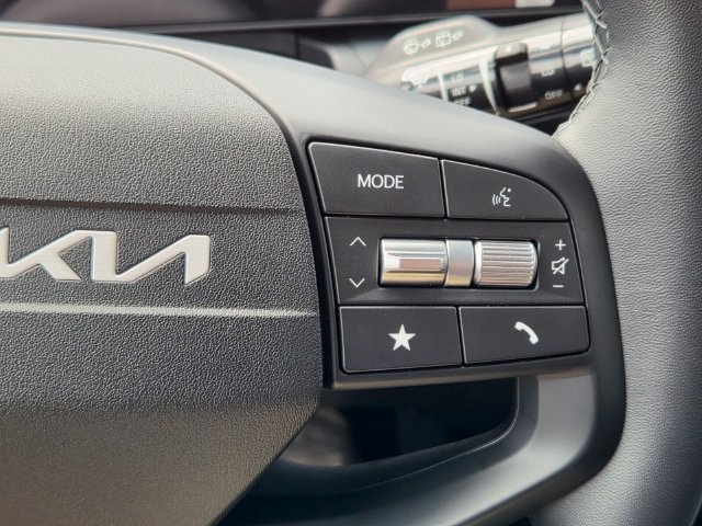 New 2026 Kia K4 GT-Line Turbo FWD image 10