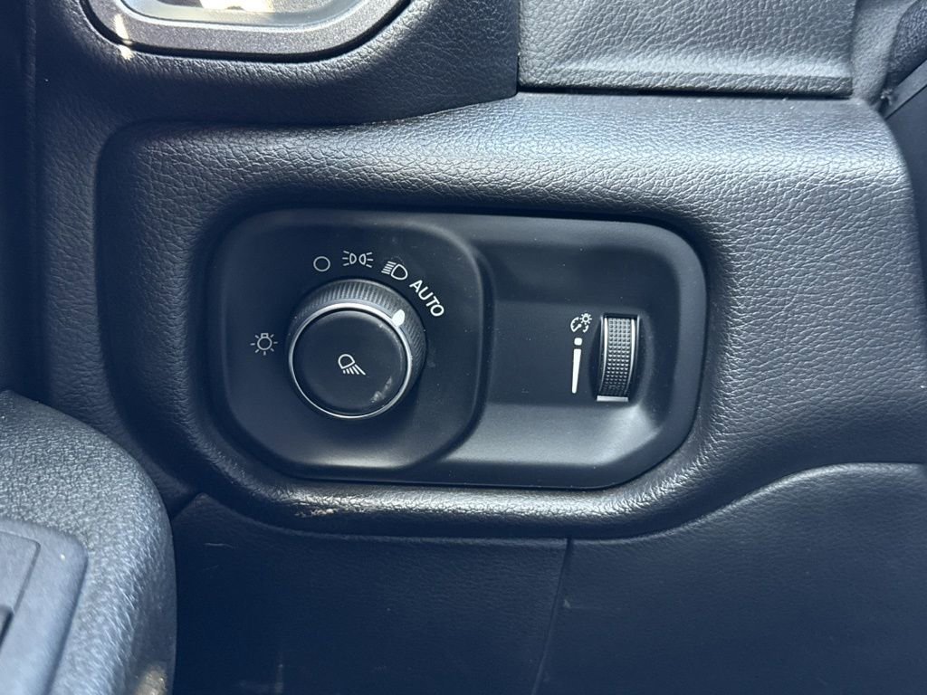 Used 2022 RAM 2500 Tradesman AWD/4WD image 15