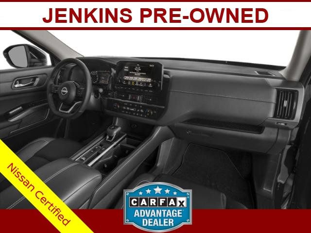 Certified 2022 Nissan Pathfinder SL FWD image 50