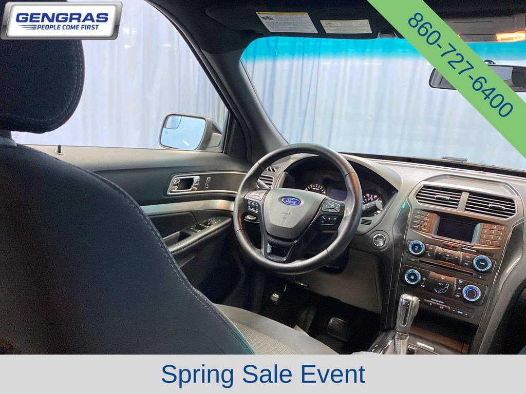 Used 2016 Ford Explorer XLT AWD/4WD image 36