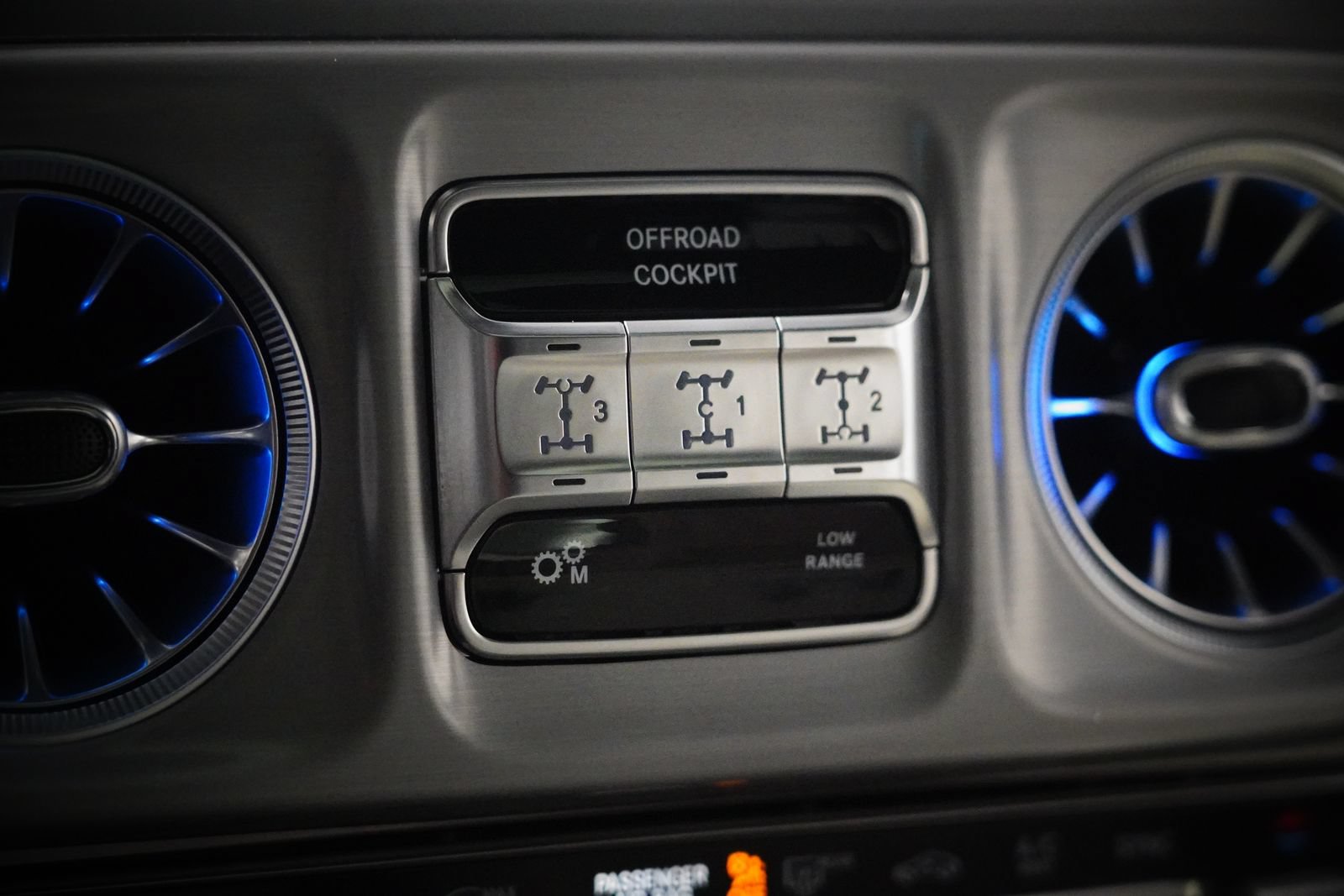 Certified 2025 Mercedes-Benz G 63 AMG 4MATIC image 27