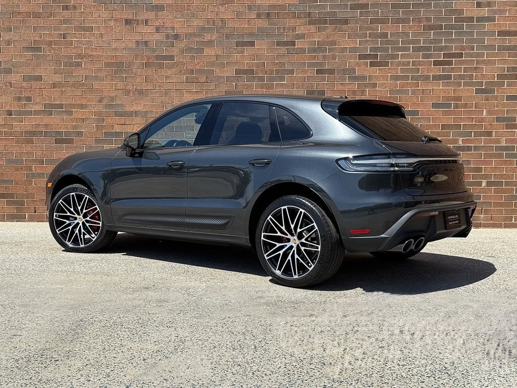 New 2025 Porsche Macan S image 3