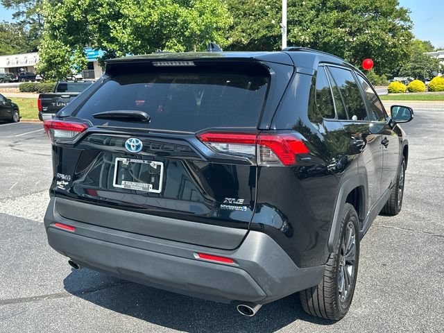 Used 2023 Toyota RAV4 XLE Premium AWD/4WD image 3