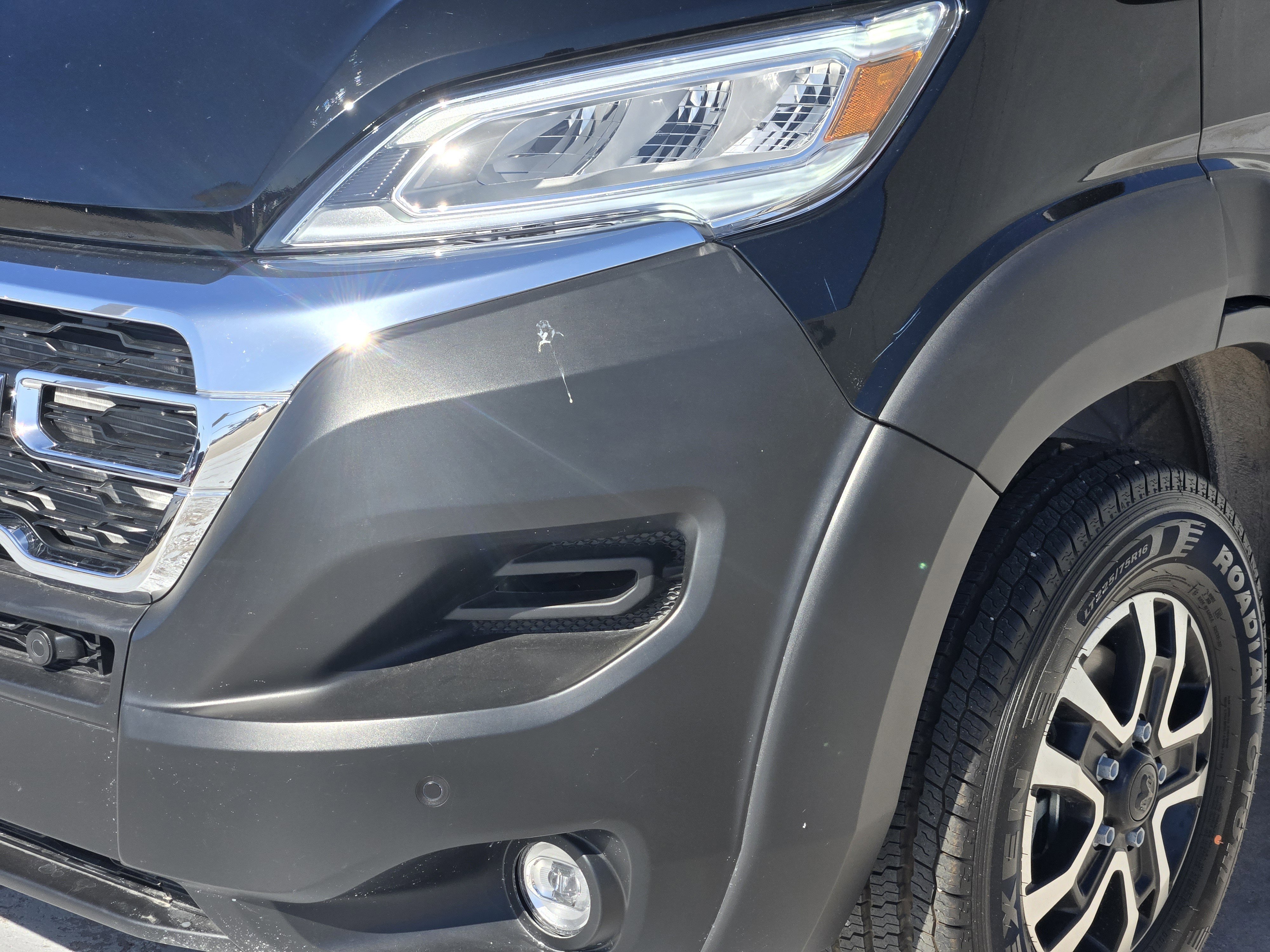 New 2026 RAM ProMaster 3500 w/ Quick Order Package 22G SLT image 6