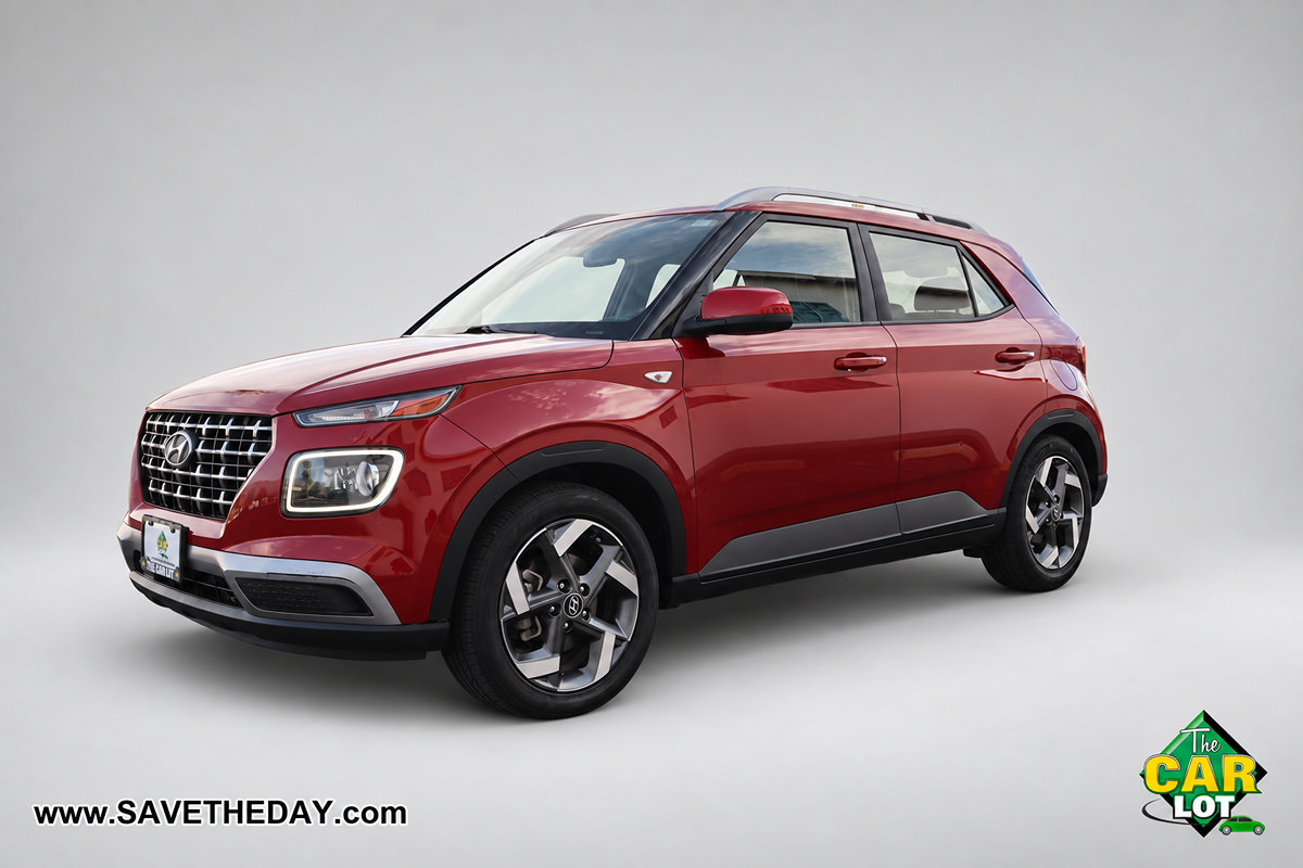 Used 2022 Hyundai Venue Limited FWD image 4