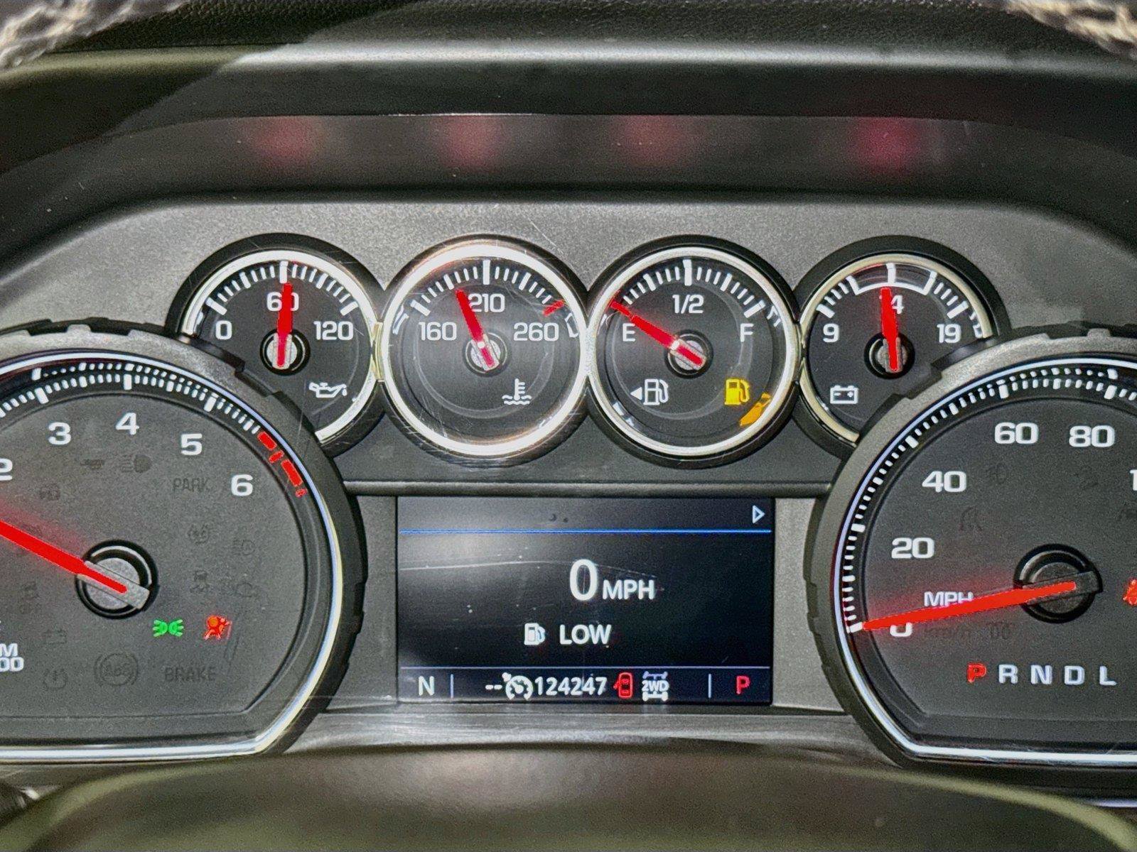 Used 2021 Chevrolet Silverado 1500 LT w/ Z71 Off-Road Package AWD/4WD image 10