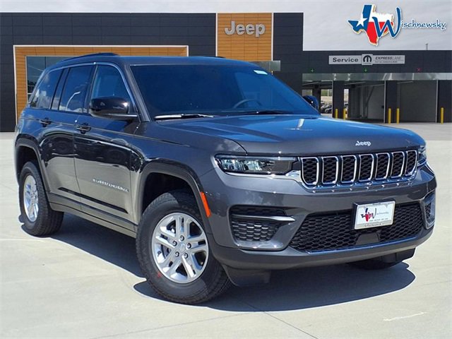 New 2025 Jeep Grand Cherokee Laredo