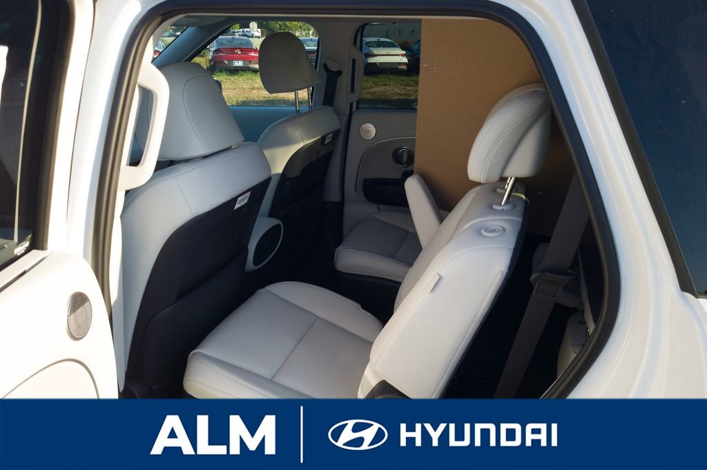New 2026 Hyundai Palisade Calligraphy image 14