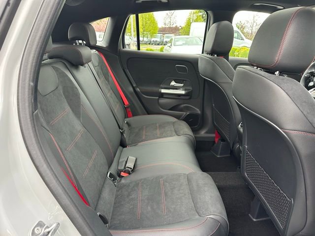 New 2026 Mercedes-Benz GLA 35 AMG 4MATIC image 26
