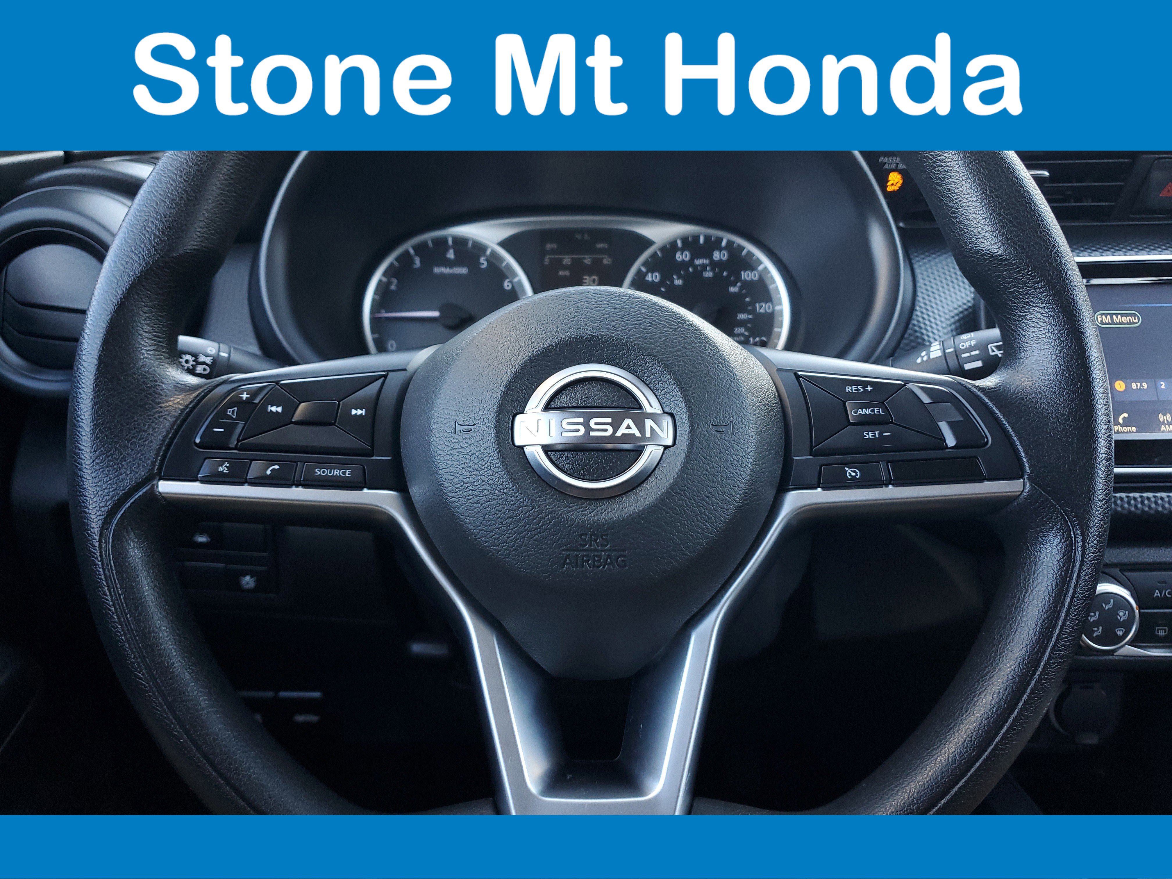 Used 2022 Nissan Kicks S image 21