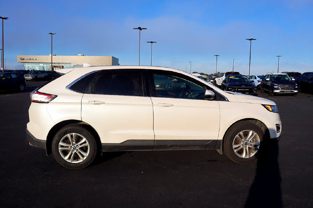 Used 2017 Ford Edge SEL w/ Equipment Group 201A AWD/4WD image 37