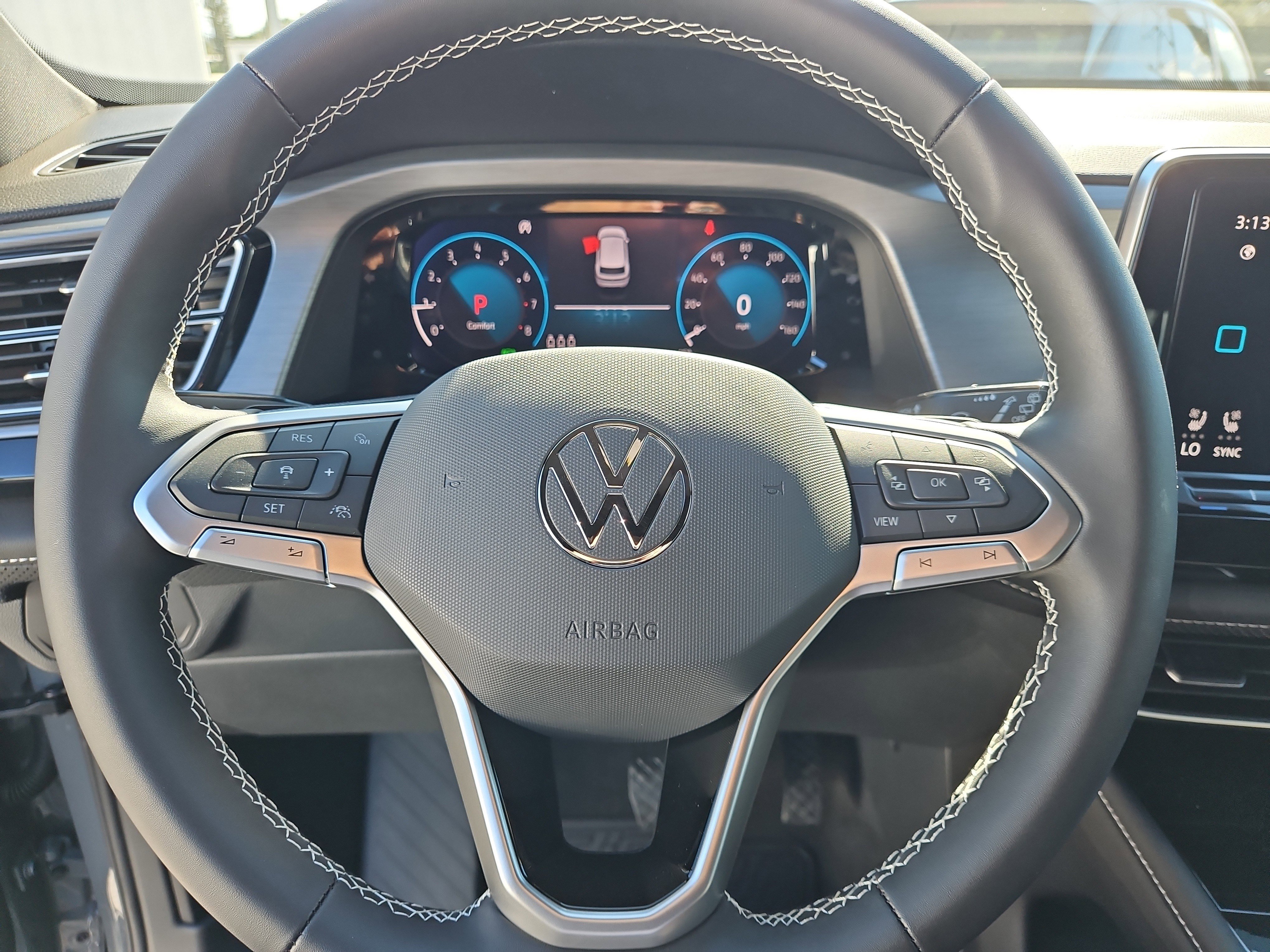 New 2026 Volkswagen Atlas Cross Sport SE image 18