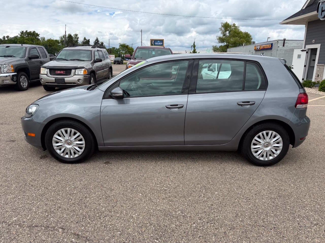 Used 2014 Volkswagen Golf 4-Door FWD image 2