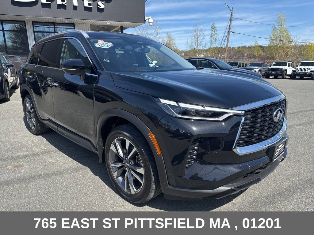Used 2023 INFINITI QX60 Luxe w/ Cargo Package AWD/4WD image 9