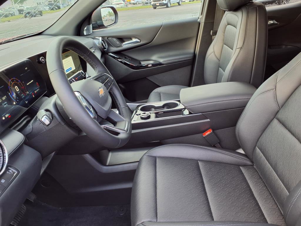 New 2026 Chevrolet Equinox LT w/ Convenience Package II image 10