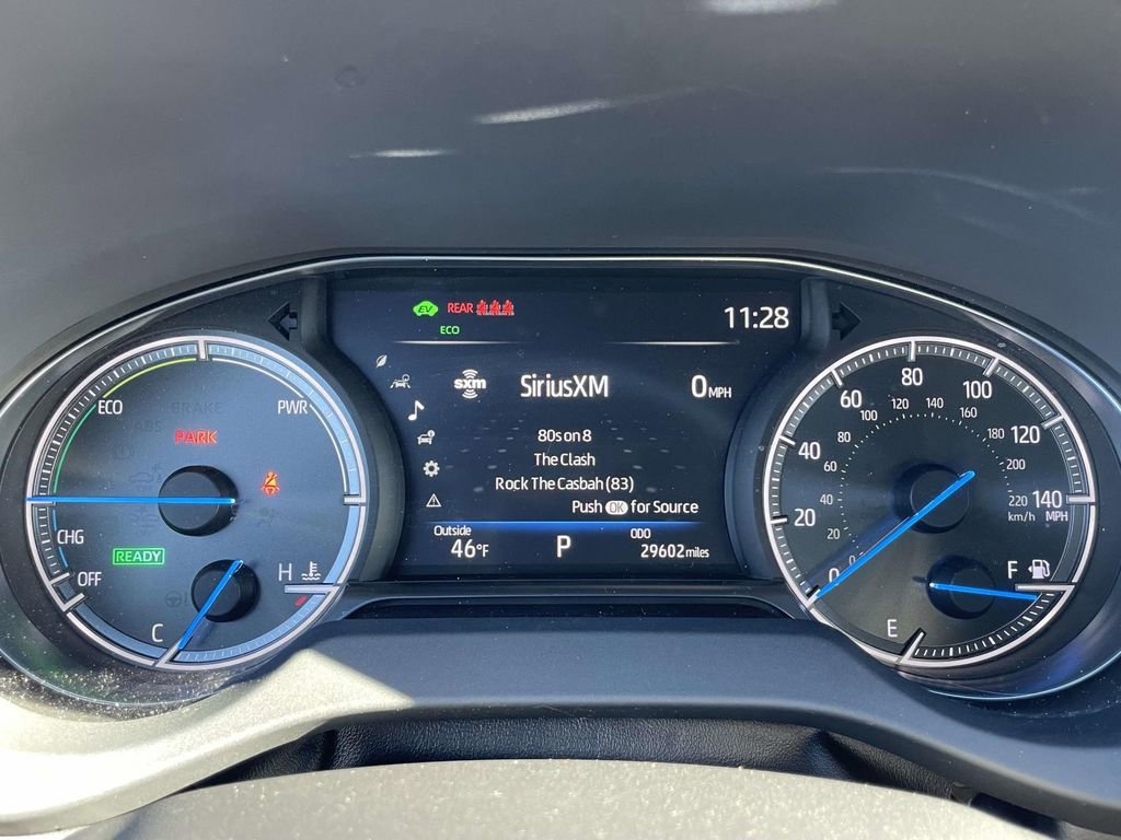 Used 2023 Toyota Venza XLE image 24