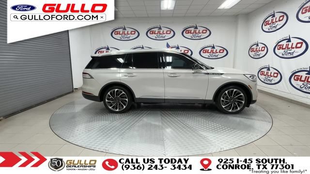 Used 2023 Lincoln Aviator Reserve w/ Equipment Group 201A RWD image 9