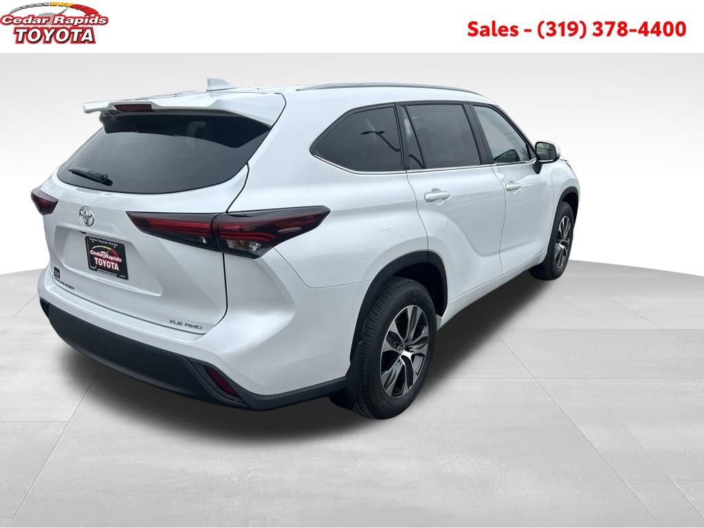 New 2026 Toyota Highlander XLE image 5