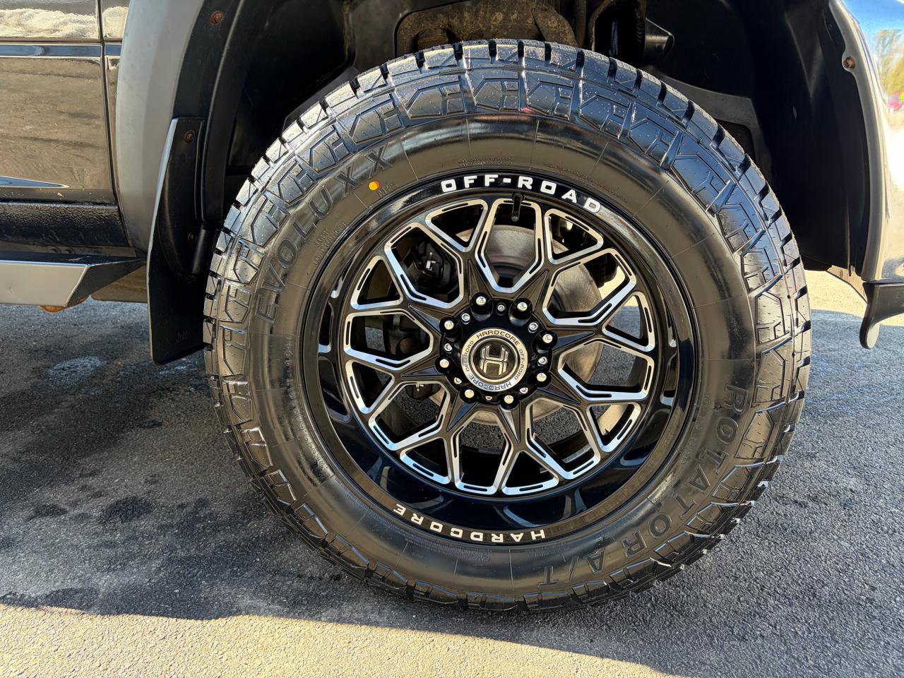 Used 2016 RAM 2500 Tradesman w/ Chrome Appearance Group image 18