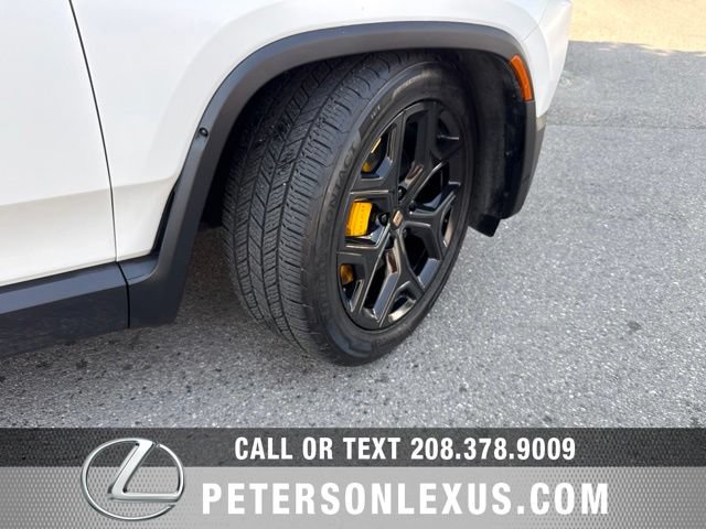 Used 2024 Rivian R1S Adventure AWD/4WD image 11